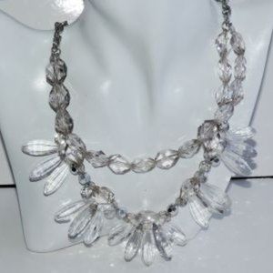 Loft by Ann Taylor Necklace Faceted Lucite
